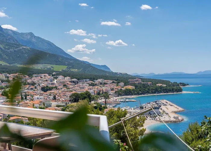 Lemar Apartman Baska Voda